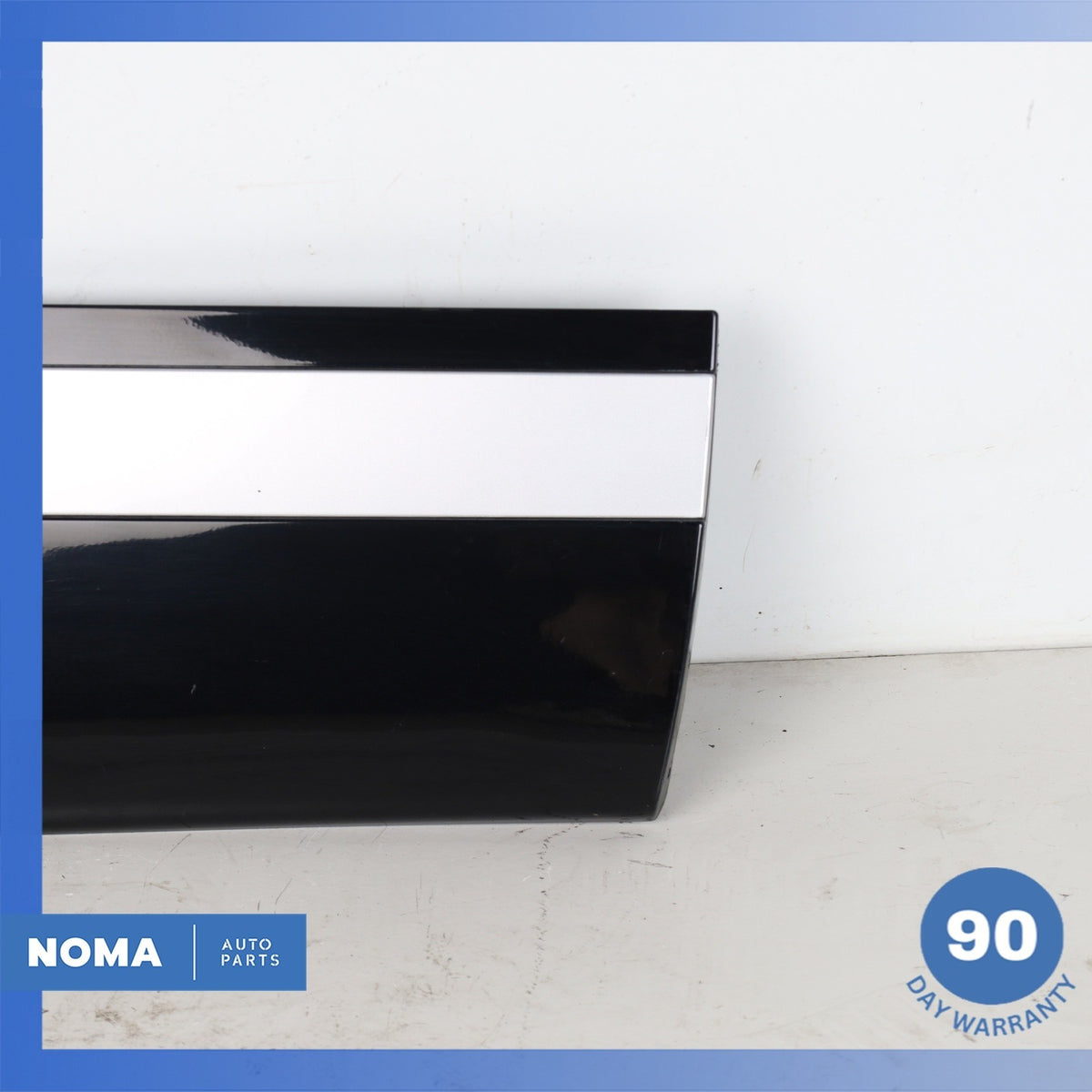 18-23 Range Rover L560 Velar Rear Right Side Door Lower Cover Molding OEM - photo 2