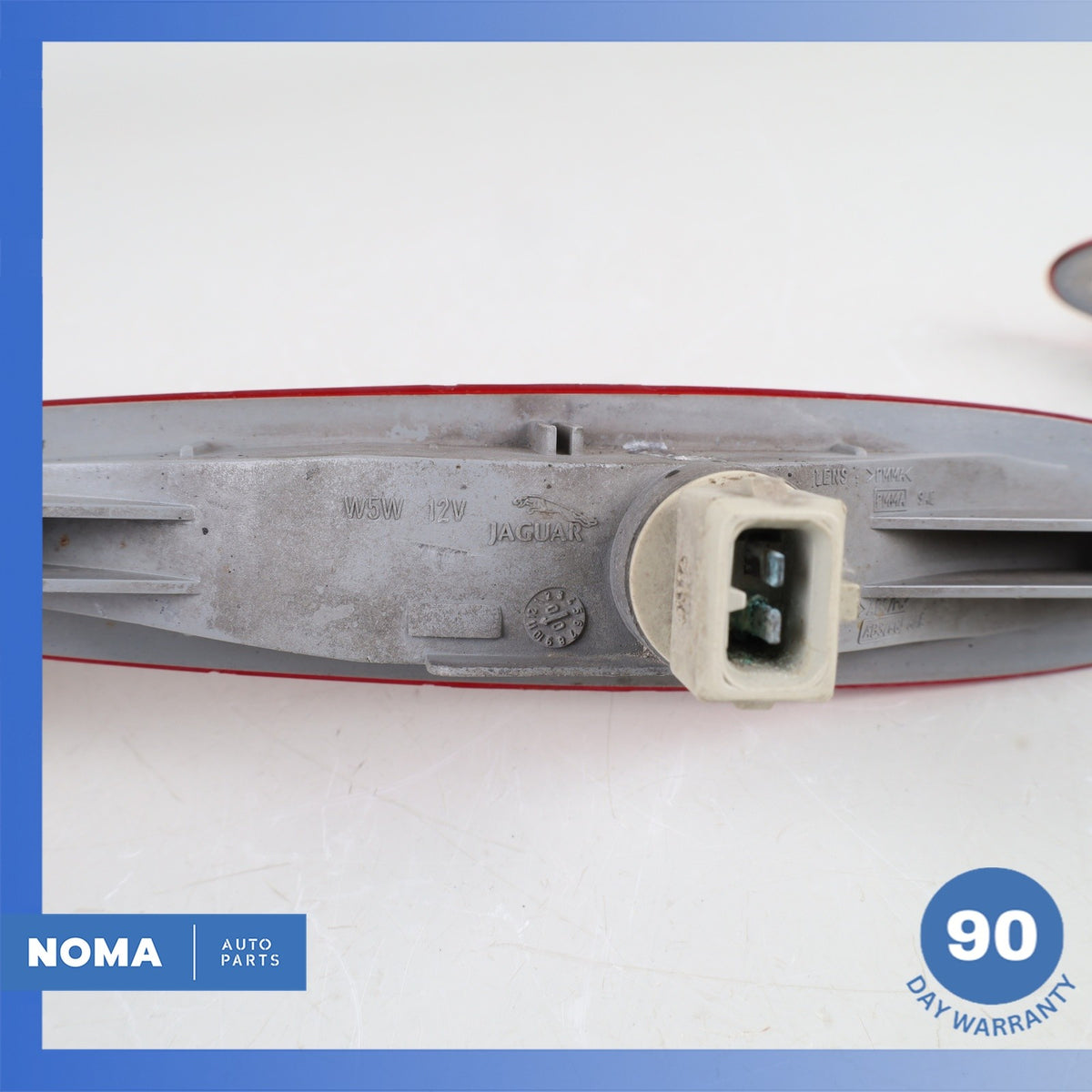 Jaguar X100 XKR XK8 Rear Right or Left Side Marker Light Lamp Red Set OEM - photo 19