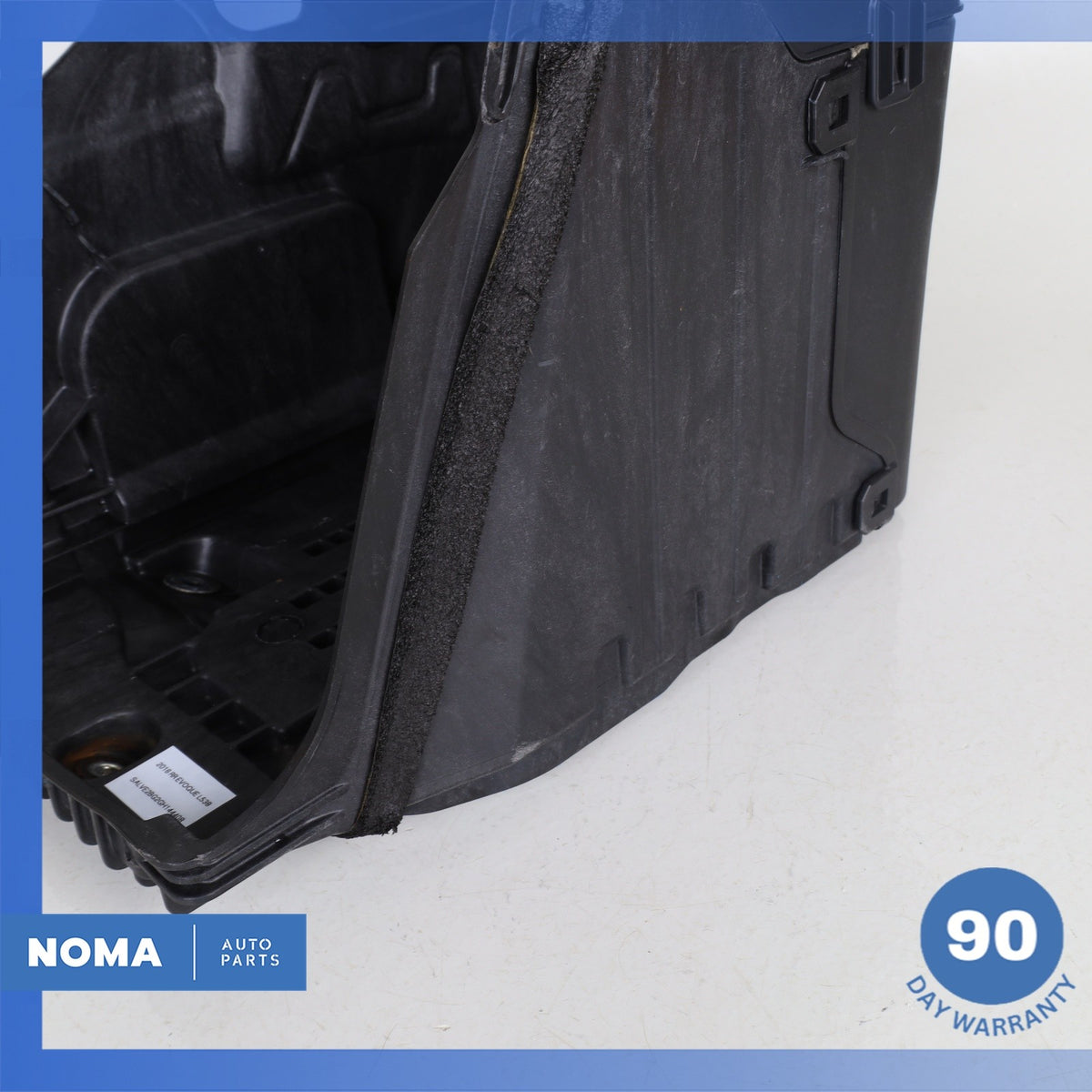 2016 LR Range Rover Evoque L538 Battery Holder Tray Cover Panel BJ3202214A OEM - photo 3