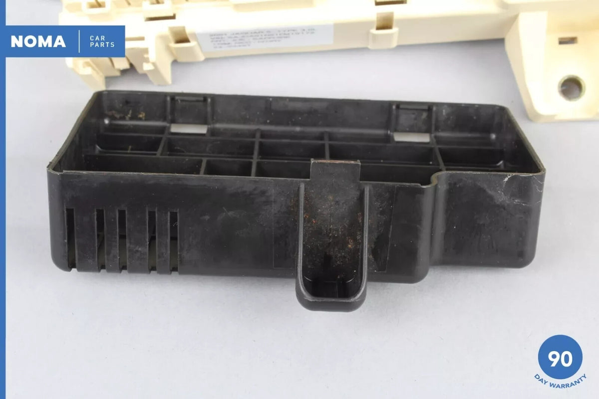 02-08 Jaguar X206 S-Type Cabin Footwell Relay Fusebox Fuse Box 1R8T14A067AB OEM - photo 8