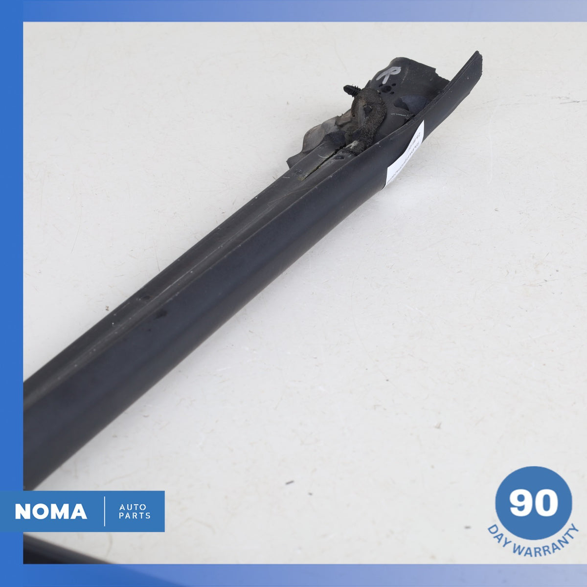 97-06 Jaguar X100 XKR XK8 Coupe Right Lower Door Weatherstrip Seal OEM - photo 12