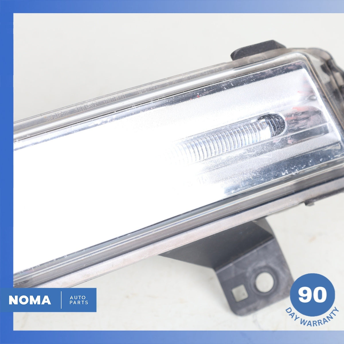 17-23 Jaguar X761 F-Pace Front Left Side Fog Light Lamp HK8315201AB OEM - photo 3