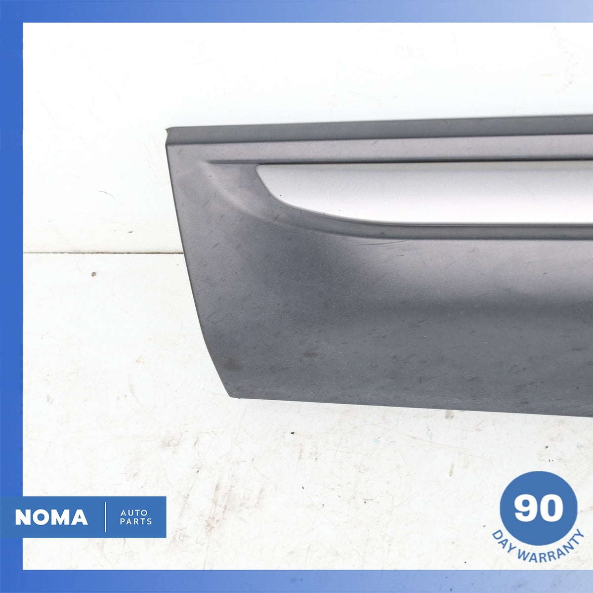 12-19 Range Rover Evoque L538 4DR Front Left Door Lower Molding BJ3221065BJ OEM - photo 5