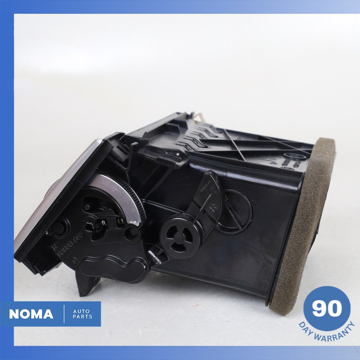 12-19 LR Range Rover Evoque L538 Front Right Dash Dashboard AC А/C Air Vent OEM - photo 7