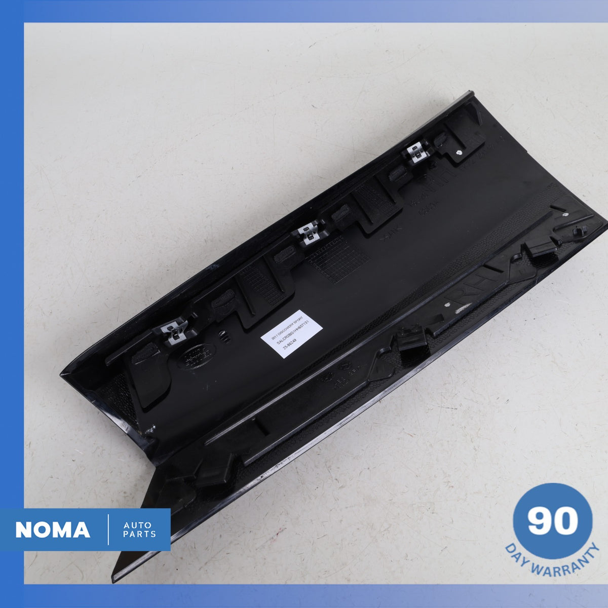 15-23 LR Discovery Sport L550 Rear Right Side Exterior D-Pillar Molding OEM - photo 8