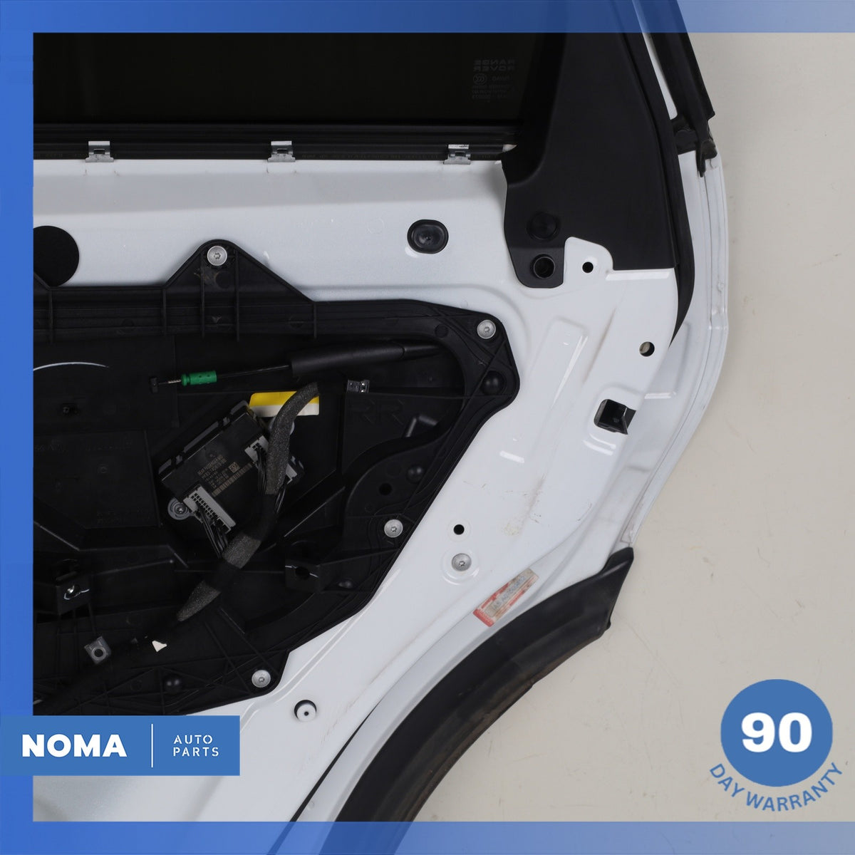 12-19 LR Range Rover Evoque L538 4DR Rear Right Side Door Panel Shell White OEM - photo 15