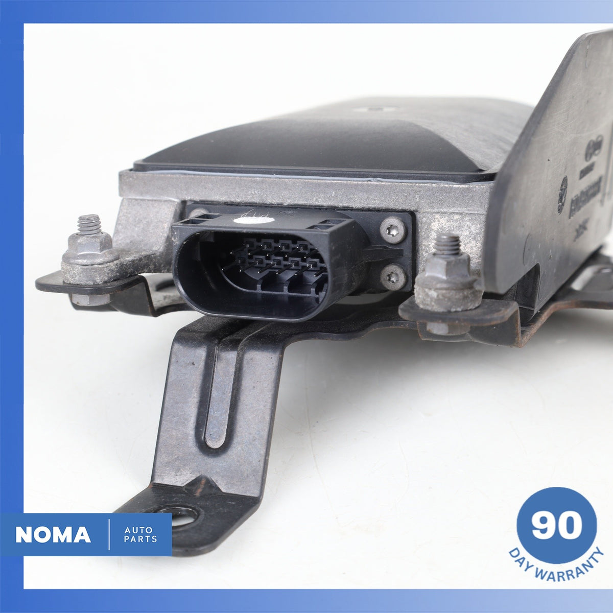 Hyundai DH Genesis Rear Left Blind Spot Module Sensor w/ Bracket OEM - photo 6