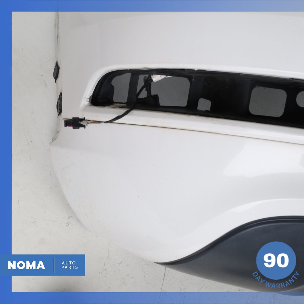 15-18 Audi 8U Q3 Rear Bumper Cover Panel Assembly White 8U0807067D OEM - photo 10