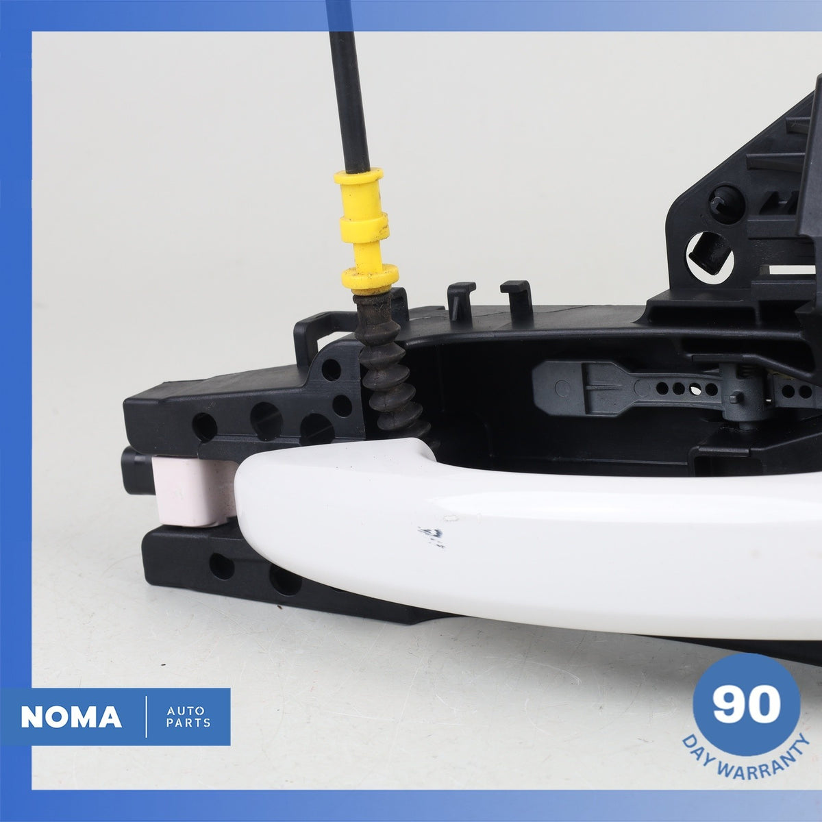 Audi 8U Q3 Right Passenger Side Exterior Door Handle w/ Bracket White OEM - photo 4