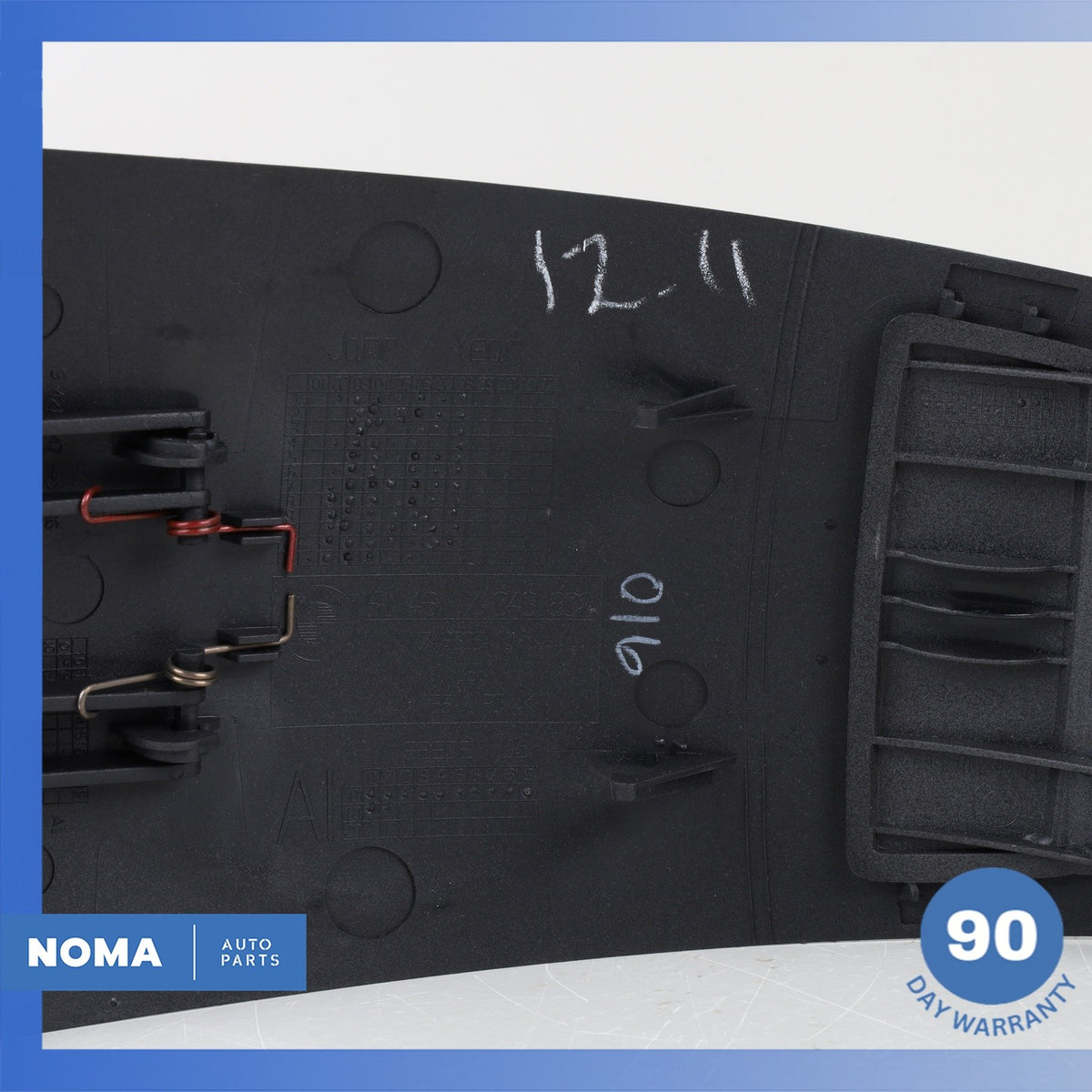 03-08 BMW E85 Z4 Rear Center Console Cover Panel Trim Black OEM - photo 6