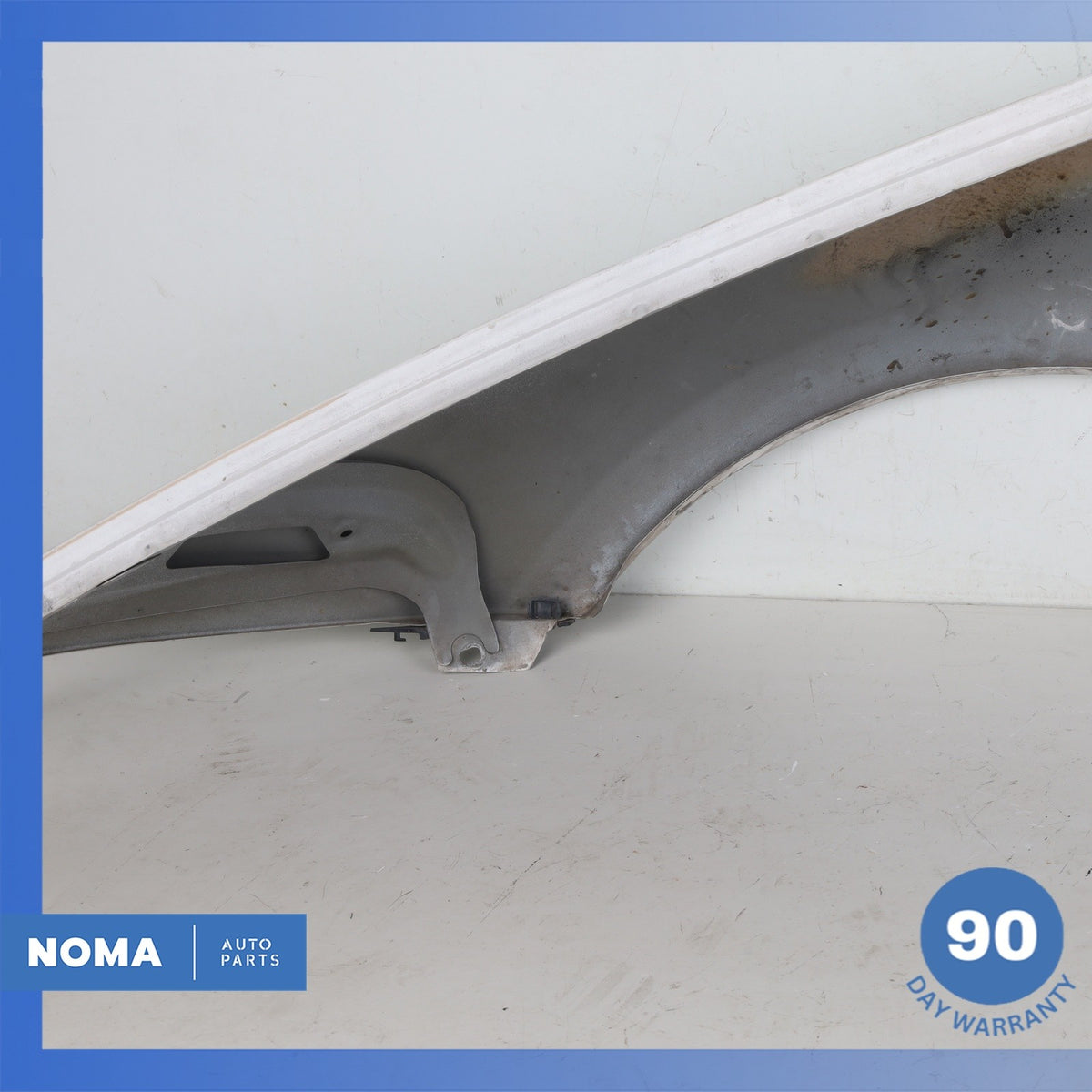 03-08 BMW E85 Z4 Front Right Side Fender Wing Cover Panel White OEM - photo 15