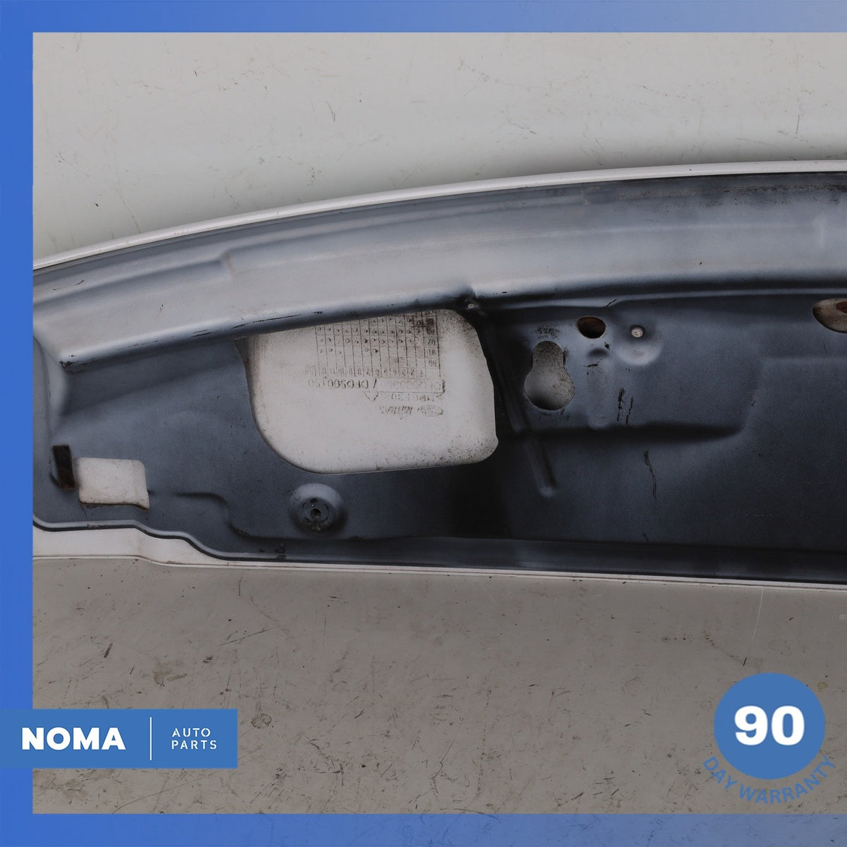 10-12 LR Range Rover L322 Rear Trunk Spoiler Wing w/ Brake Light White OEM - photo 11