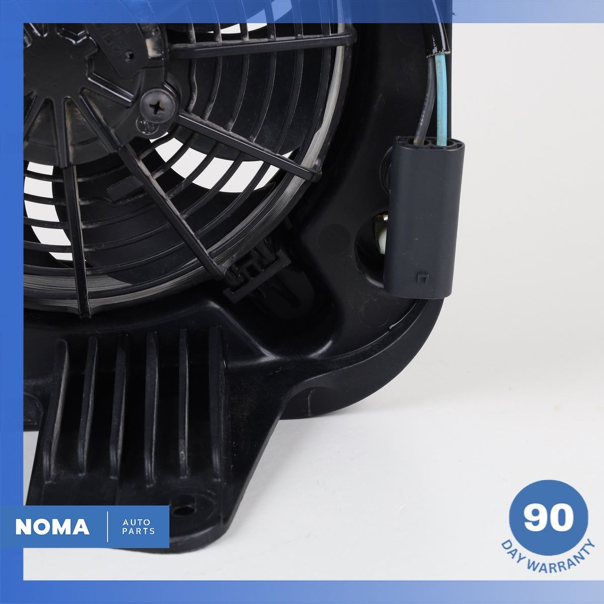 14-21 BMW i3 I01 Hybrid Aux Auxiliary Radiator Cooling Fan Motor 17428608033 OEM - photo 11