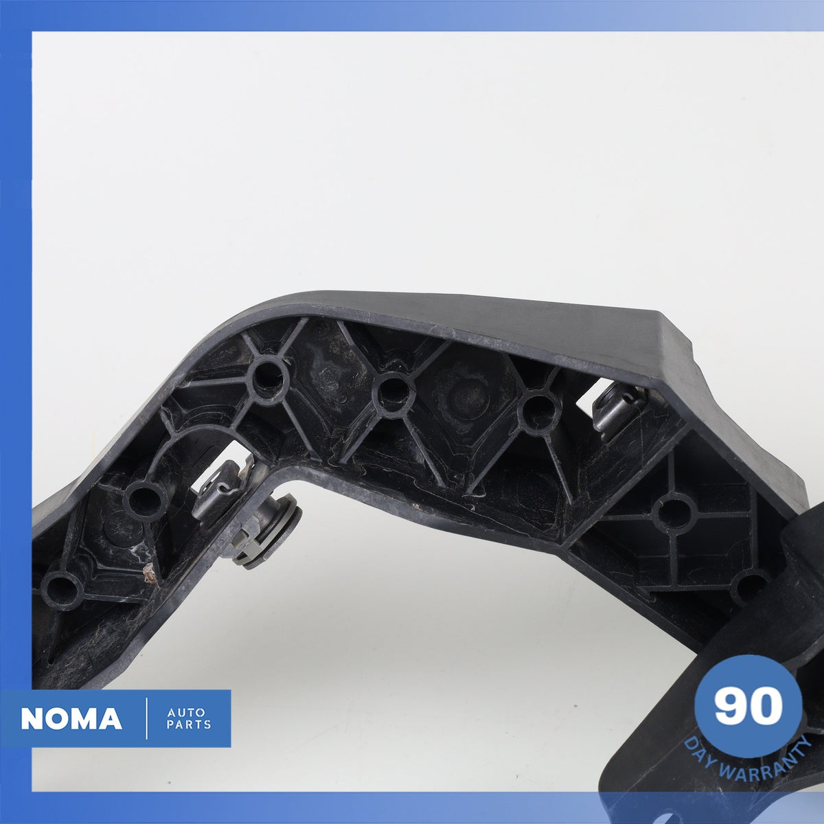 14-21 BMW i3 I01 Front Left Headlight Head Light Support Bracket OEM - photo 11