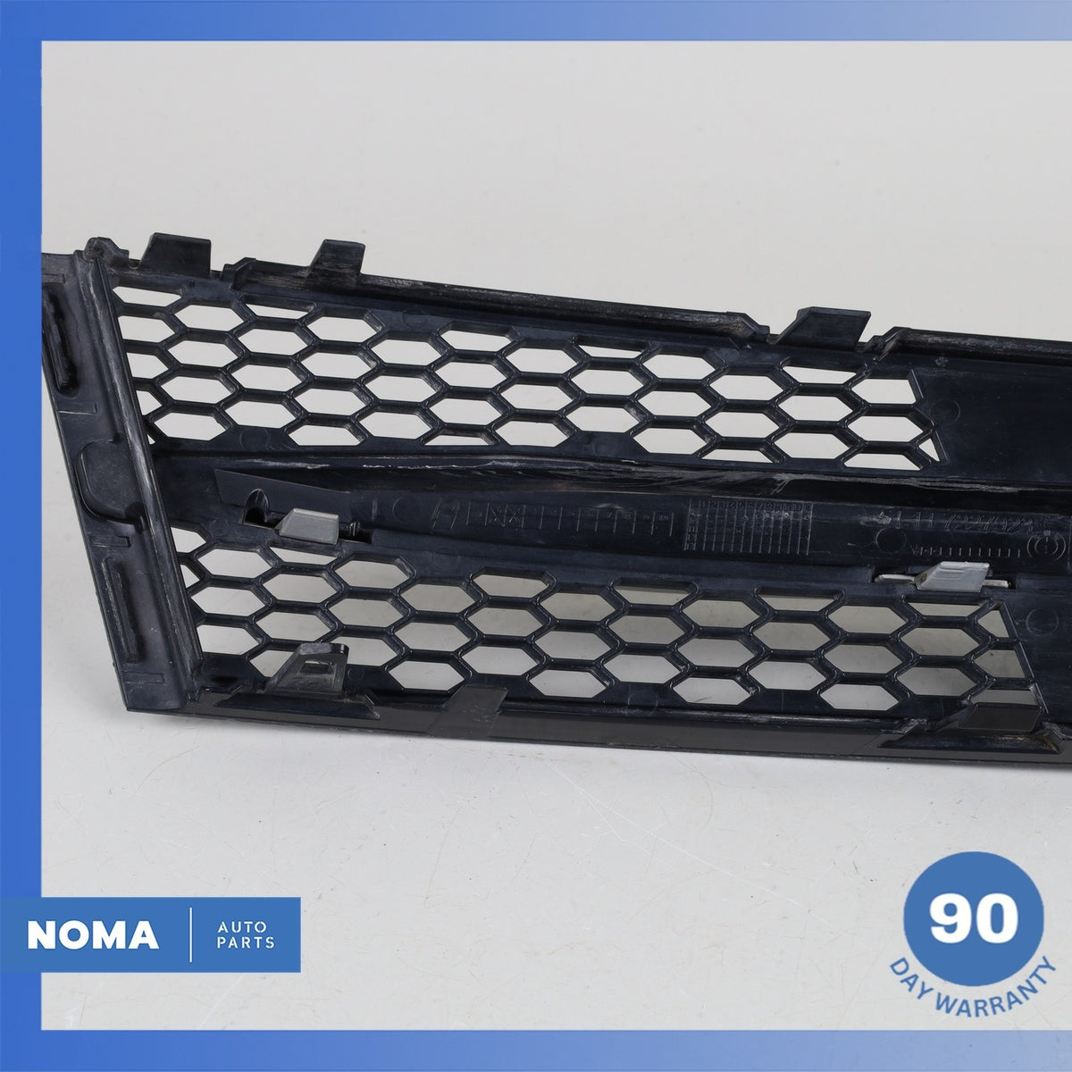 11-13 BMW E92 328i 335i Front Bumper Lower Grill Grille Set 51117227889 OEM - photo 15