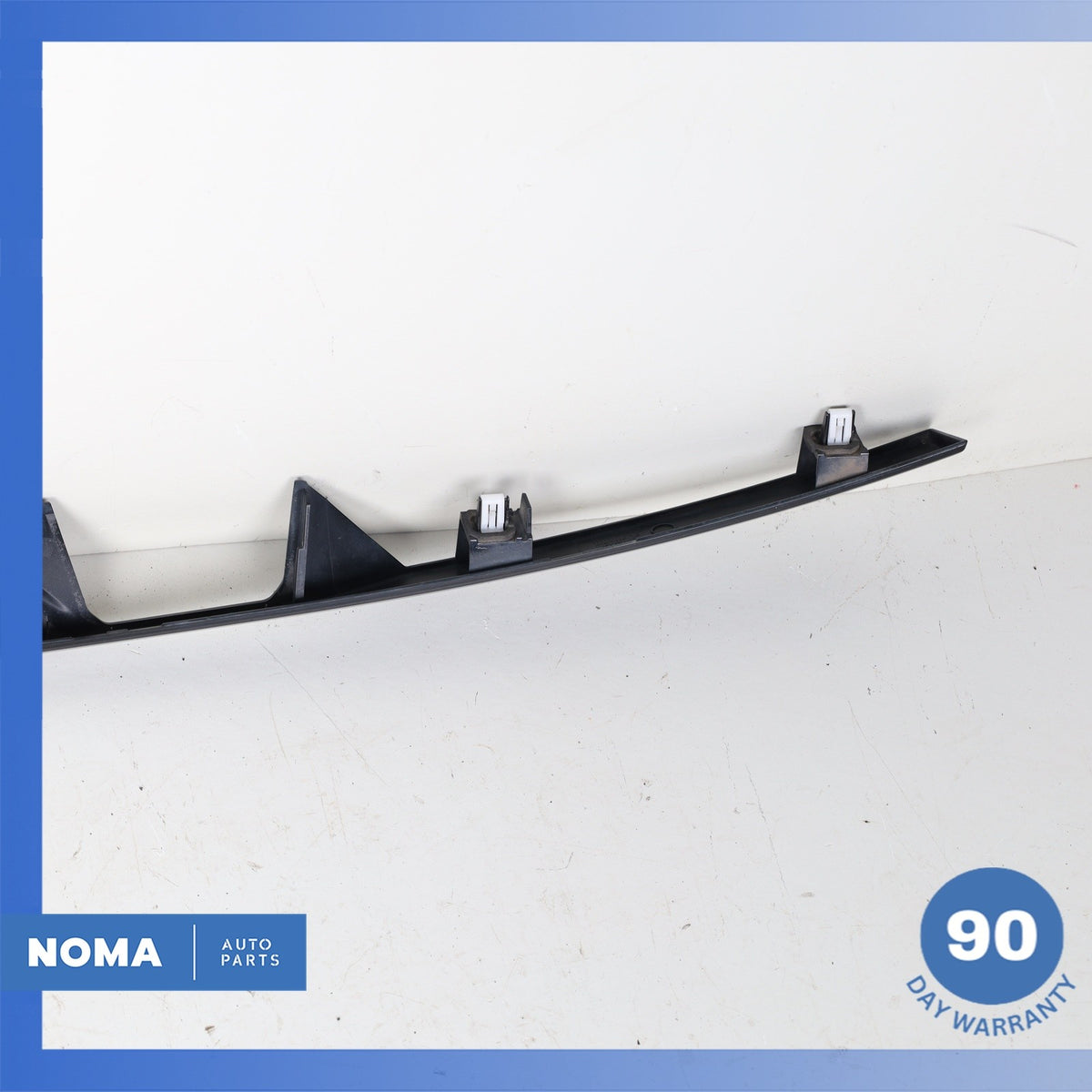 14-22 Range Rover Sport L494 Trunk Bezel License Plate Molding DK6240406DA OEM - photo 8