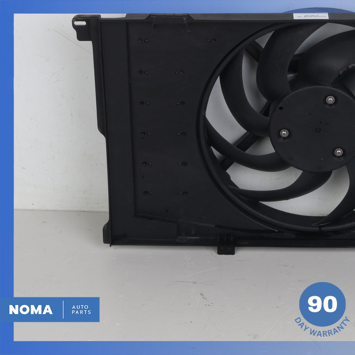 14-21 BMW i3 I01 Hybrid Radiator Cooling Fan Motor 8641949 OEM 78k - photo 5