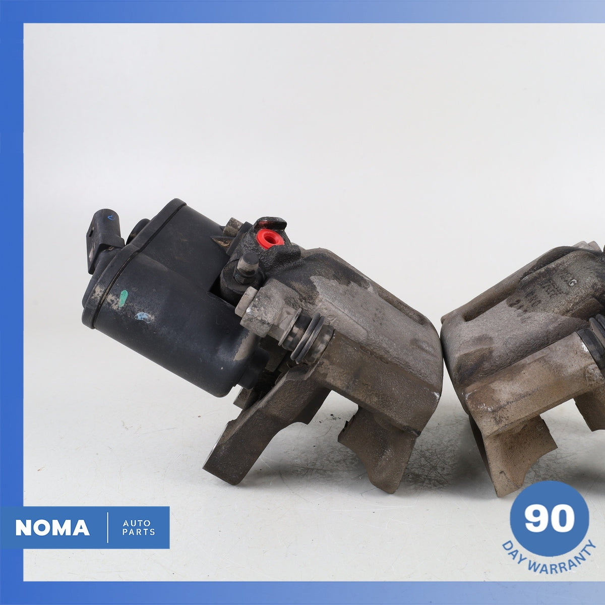 2015 Audi 8UB Q3 Rear Brake Caliper Cover Set w/ Actuator 5N0615403 OEM - photo 16