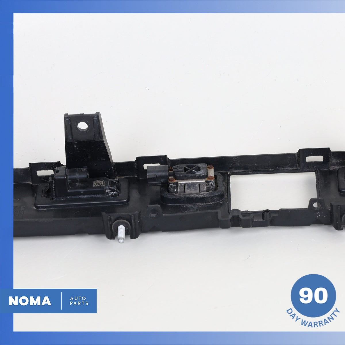 20-21 Range Rover Evoque L551 Rear Trunk Bezel License Plate Light Lamp Trim OEM - photo 11
