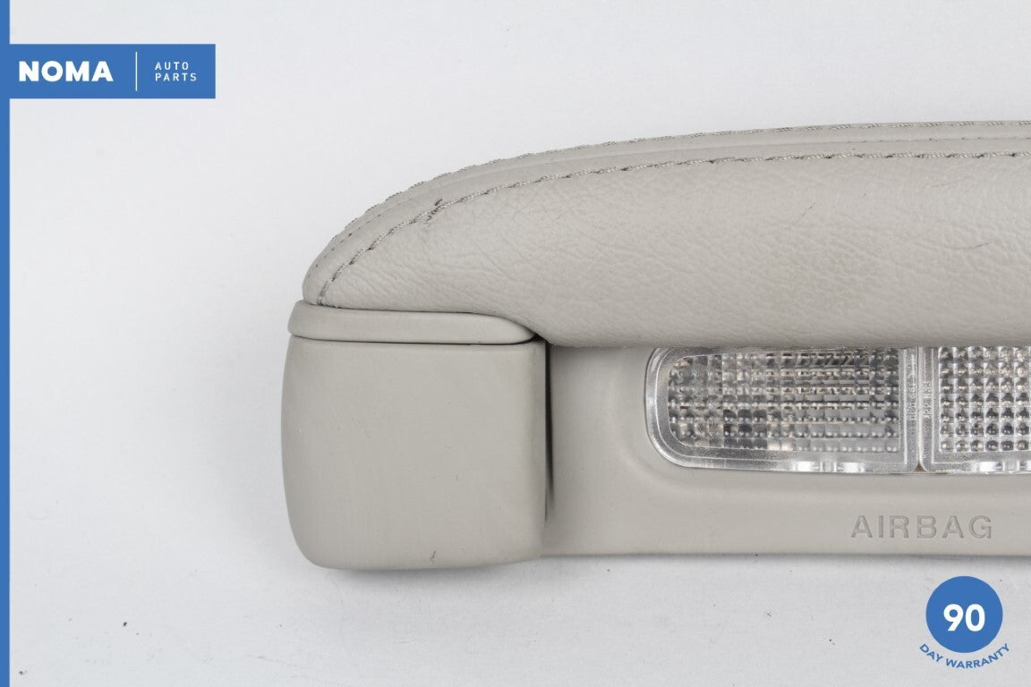 2004 Jaguar XJ8 VDP X350 Rear Left Driver Side Side Roof Grab Handle w/ Lamp OEM - photo 4