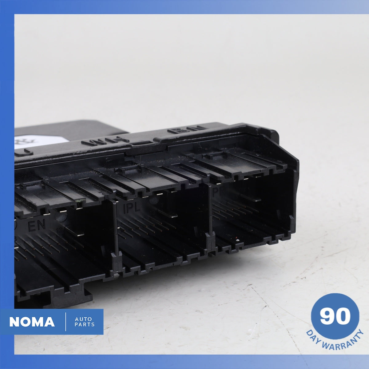 Range Rover Sport L494 Active Air Suspension Stabilizer Control Module OEM - photo 3