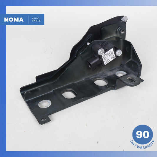05-16 Land Rover L319 LR4 Left Driver Side Radiator Support Mount Bracket OEM - photo 1
