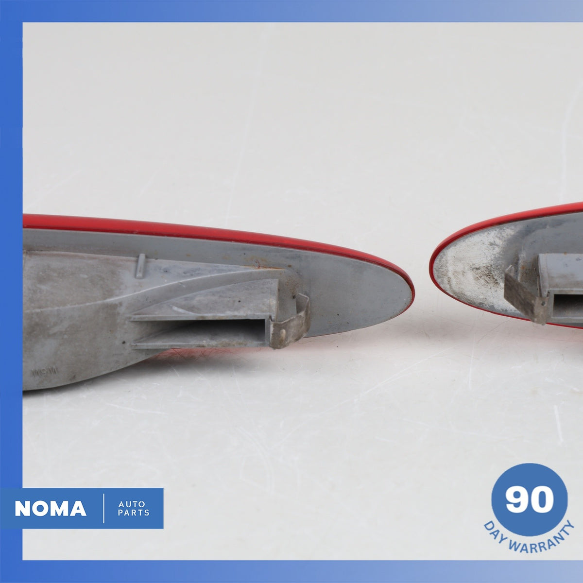 Jaguar X100 XKR XK8 Rear Right or Left Side Marker Light Lamp Red Set OEM - photo 12
