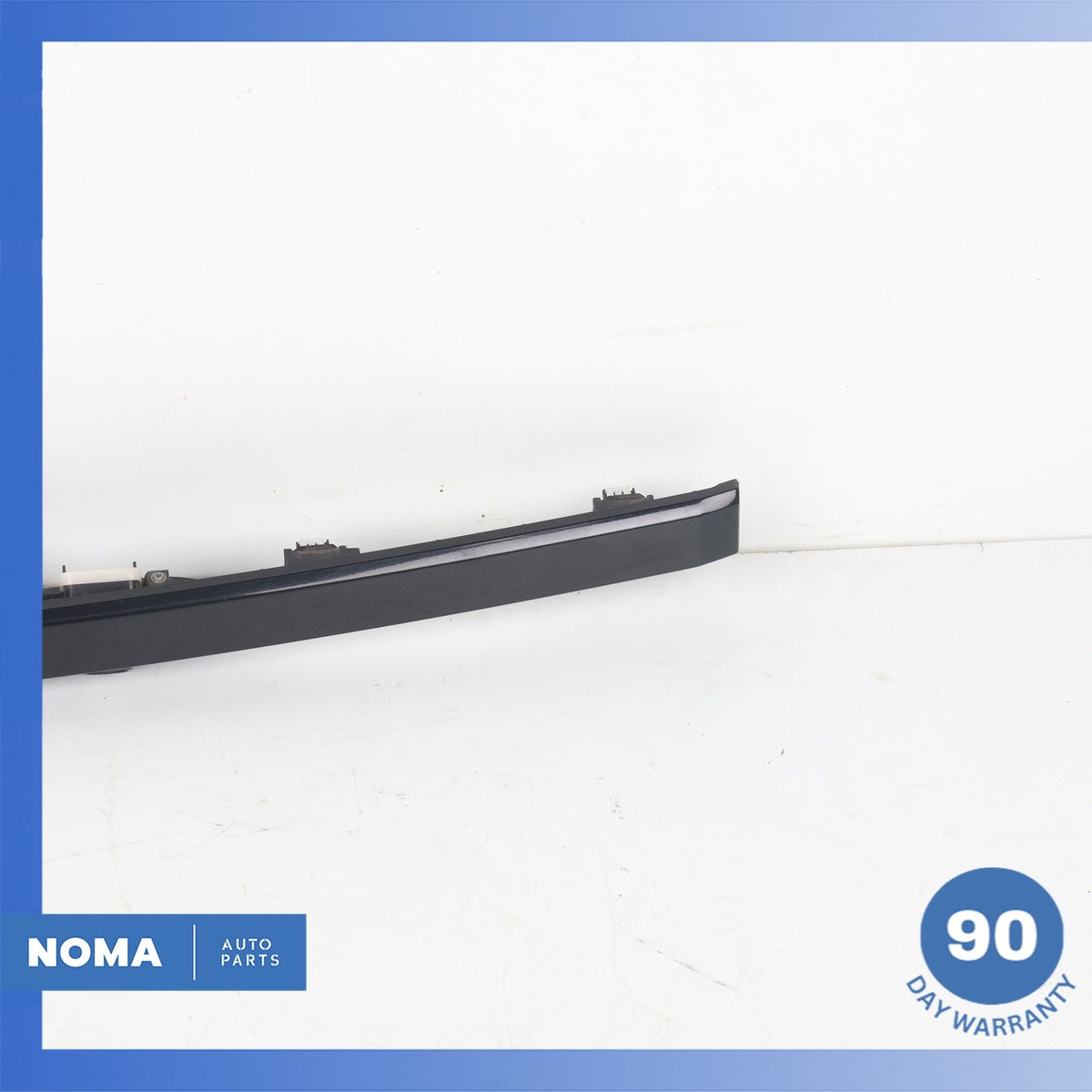 12-15 Range Rover Evoque L538 Rear Trunk Bezel License Plate Light Lamp Trim OEM - photo 2