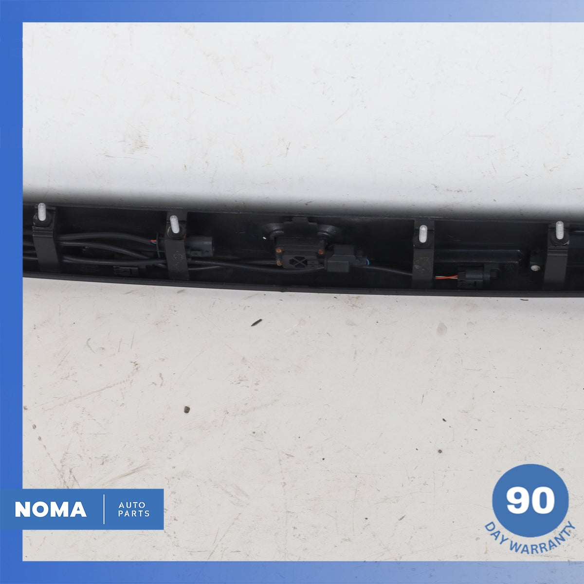12-15 Range Rover Evoque L538 Rear Trunk Bezel License Plate Light Lamp Trim OEM - photo 17