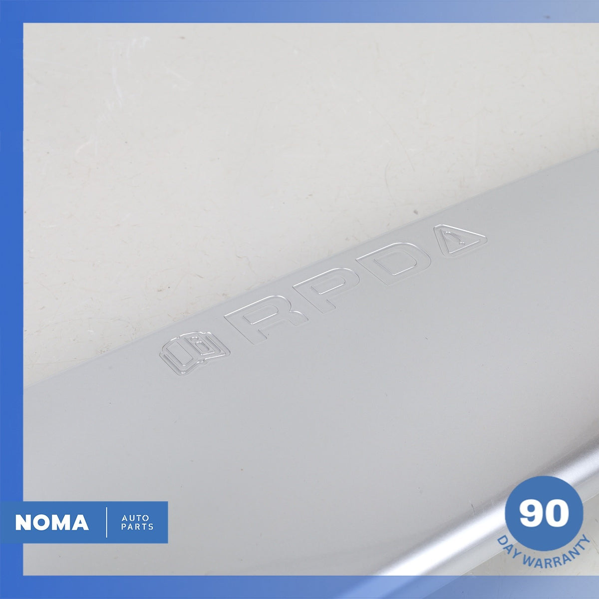 17-19 RR Evoque L538 Convertible Rear Bulkhead Right Trim Cover Molding OEM - photo 6