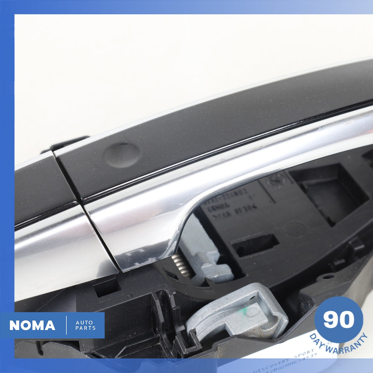 LR Discovery Sport L550 Front Right Passenger Door Handle Black OEM 54k - photo 4