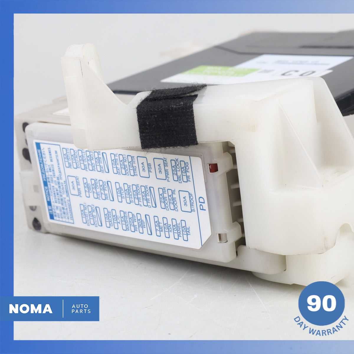 Lexus ZWA10 CT200h Multiplex Network Control Module w/ Fusebox OEM - photo 5
