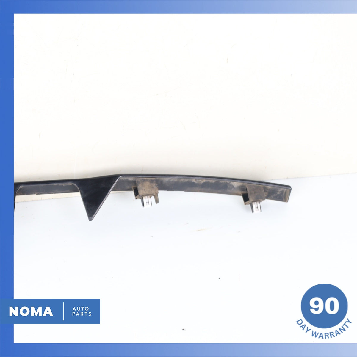 14-22 Range Rover Sport L494 Trunk Bezel License Plate Molding DK6240406DA OEM - photo 7