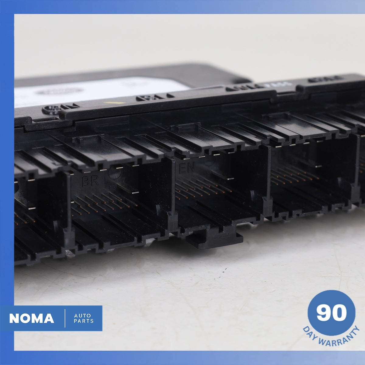 2016 Land Range Rover L405 Active Air Suspension Stabilizer Control Module OEM - photo 4