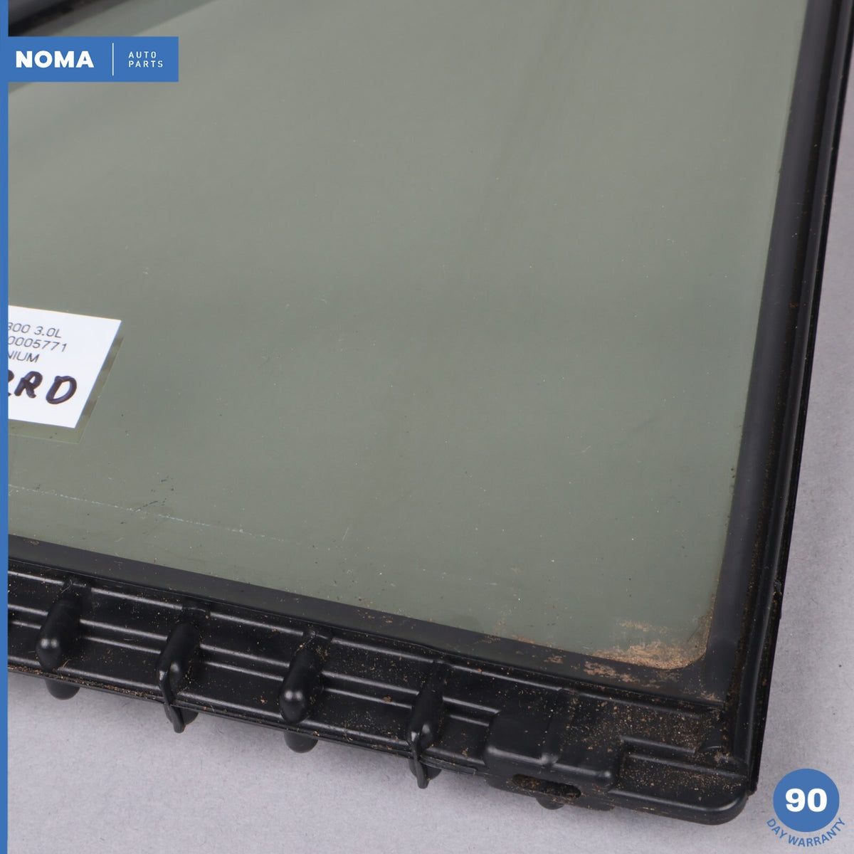 99-03 Lexus RX300 XU10 Rear Right Passenger Side Door Vent Window Glass OEM - photo 5