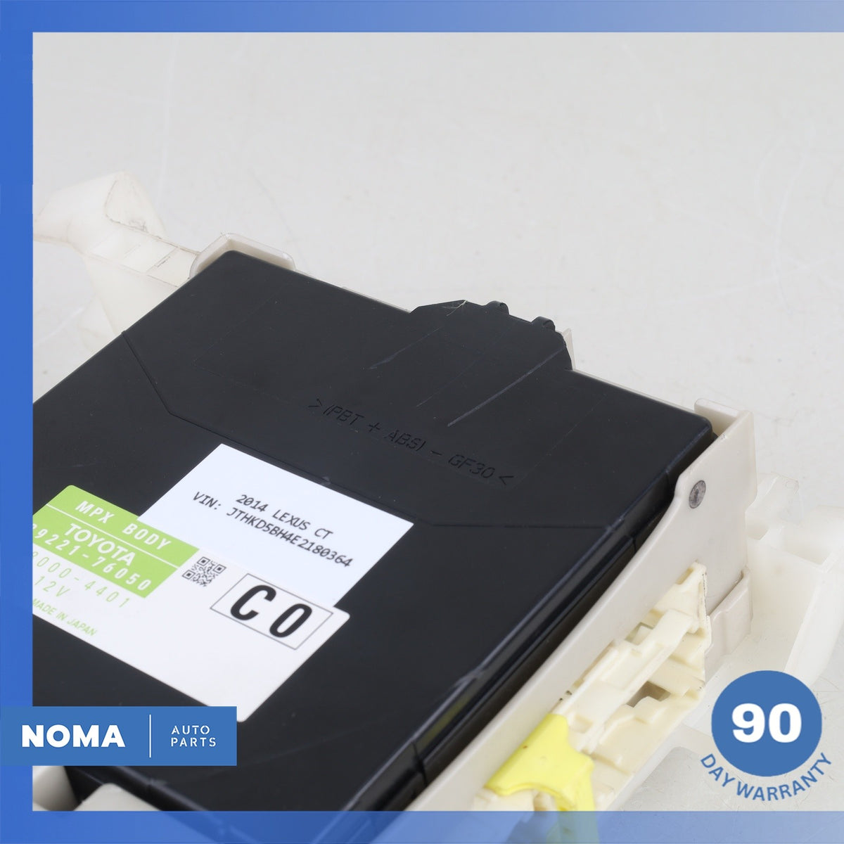 Lexus ZWA10 CT200h Multiplex Network Control Module w/ Fusebox OEM - photo 7
