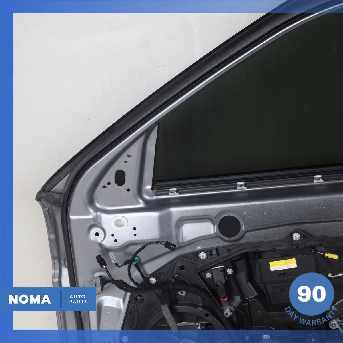 12-19 Range Rover Evoque L538 4DR Front Right Passenger Door Panel Shell OEM - photo 12