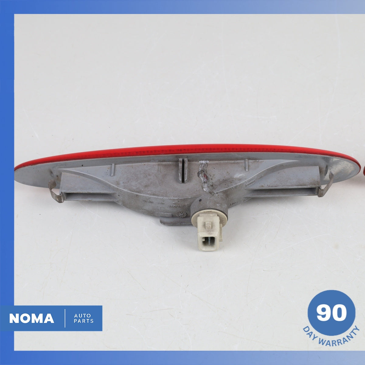 Jaguar X100 XKR XK8 Rear Right or Left Side Marker Light Lamp Red Set OEM - photo 15
