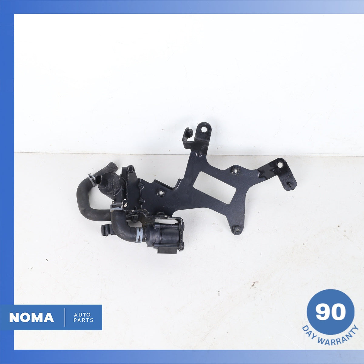 Audi 8U Q3 Auxiliary AUX Circulation Water Pump w/ Bracket OEM - photo 2
