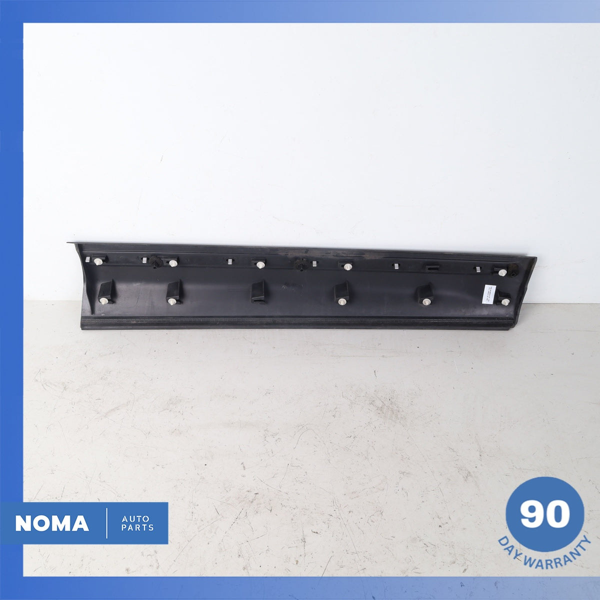 12-19 Range Rover Evoque L538 4DR Front Left Door Lower Molding BJ3221065BJ OEM - photo 5