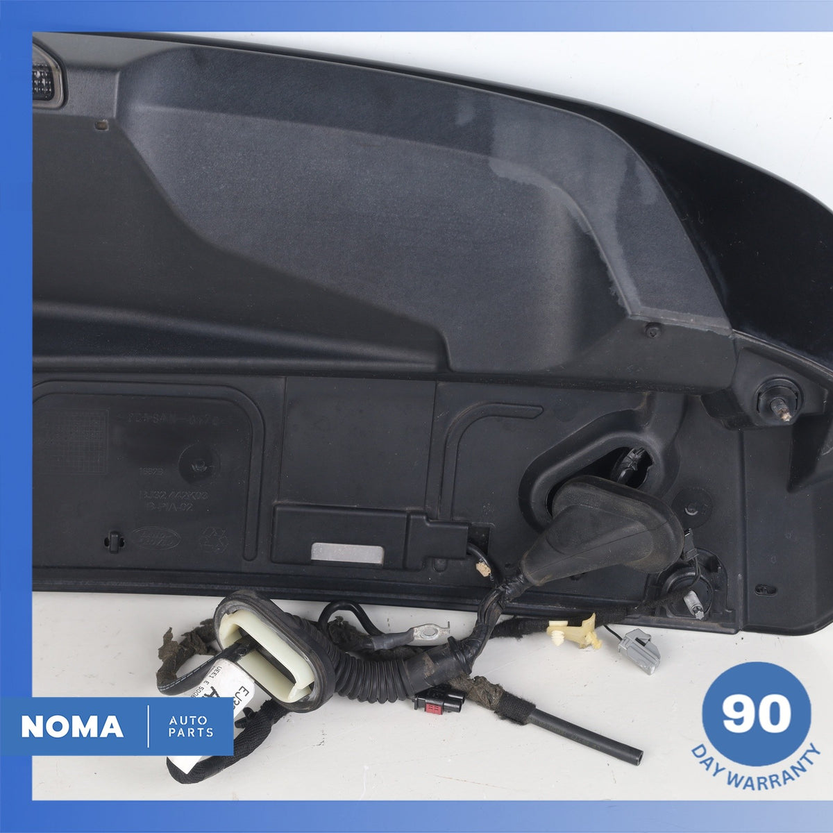 12-15 LR Range Rover Evoque L538 4DR Rear Trunk Spoiler Wing w/ Brake Light OEM - photo 14