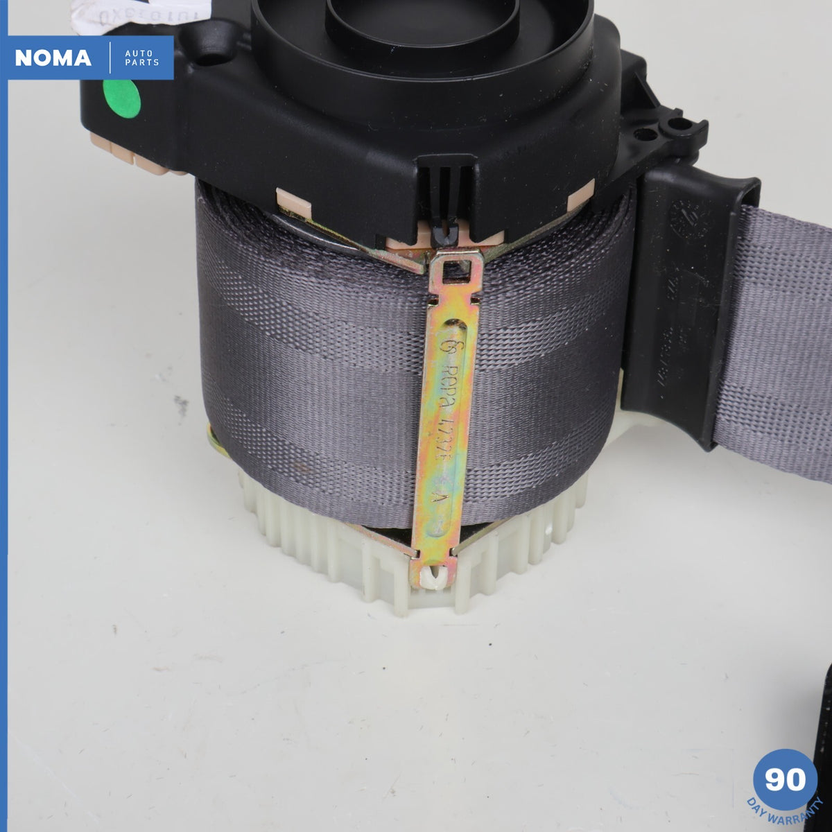 04-05 Jaguar XJ8 XJR VDP X350 Front Right Side Seat Belt Retractor LGP OEM - photo 3