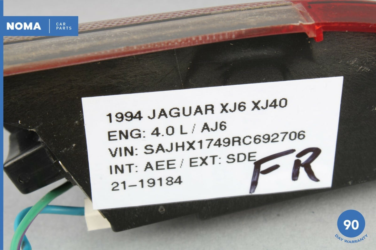 93-94 Jaguar XJ6 XJ40 Front Right Side Door Hazard Courtesy Light Lamp OEM - photo 8