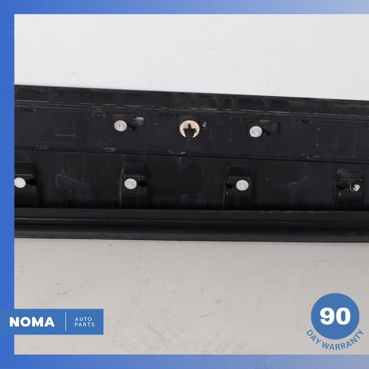 18-23 Range Rover L560 Velar Front Left Side Door Lower Cover Molding OEM - photo 9