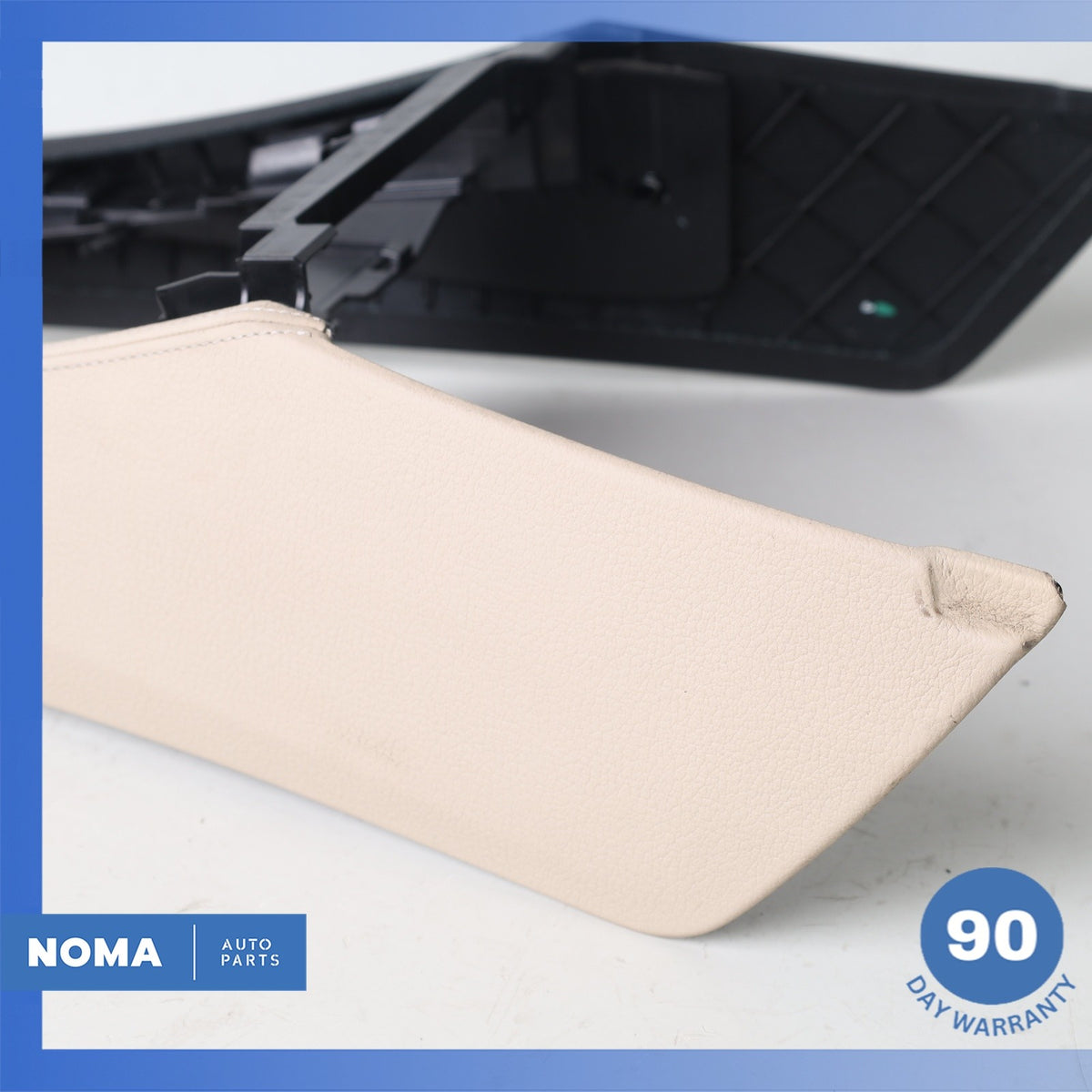 09-16 BMW E89 Z4 Center Console Trim Cover Panel w/ Armrest Beige OEM - photo 9