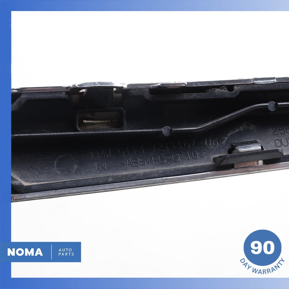 BMW F07 535i 550i GT Trunk Boot Lid Door Molding 7211167 OEM - photo 12