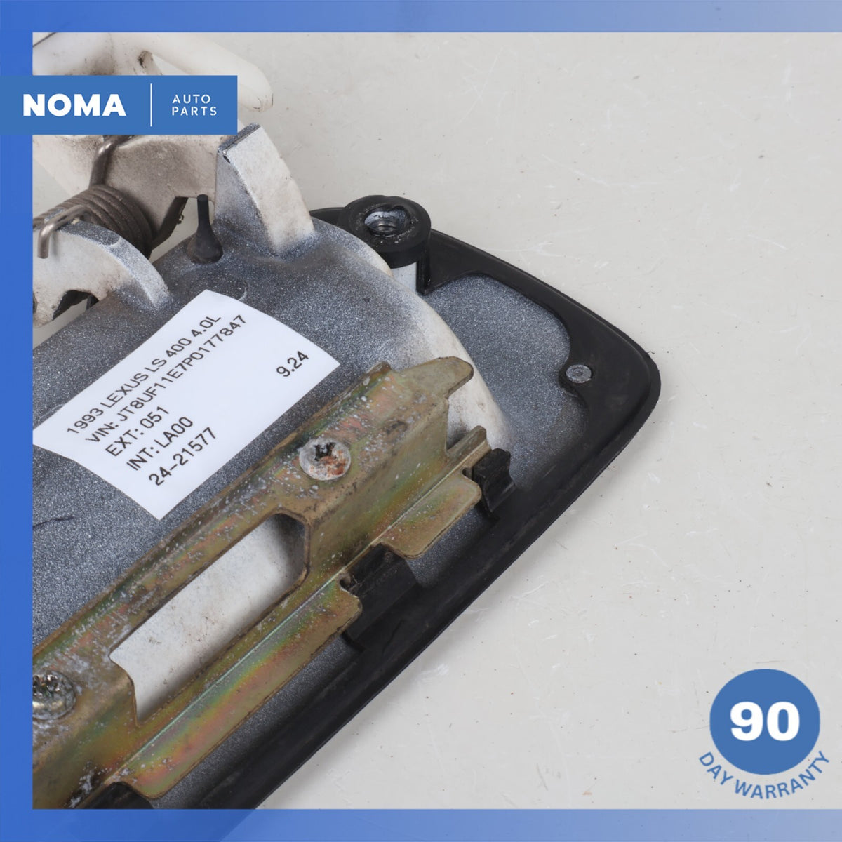 90-94 Lexus UCF10 LS400 Rear Right Passenger Side Exterior Door Handle OEM - photo 8