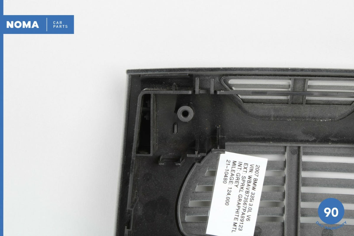 06-11 BMW 335i E90 E91 Rear Interior Overhead Dome Light Lamp Switch Grey OEM - photo 10