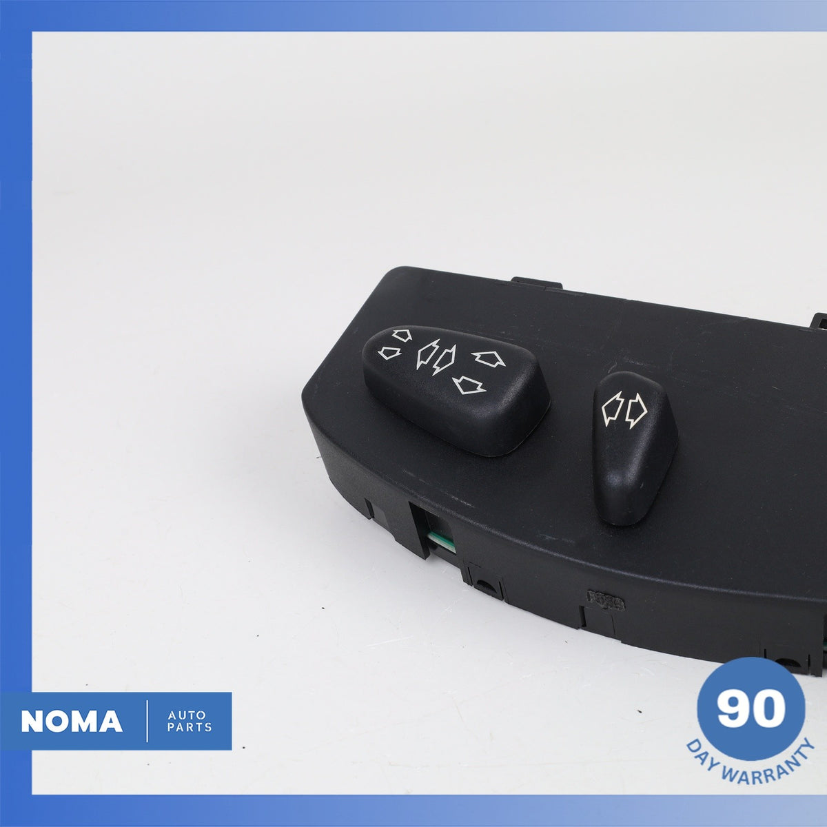 03-08 BMW Z4 E85 E86 Front Right Passenger Side Seat Adjust Control Switch OEM - photo 4