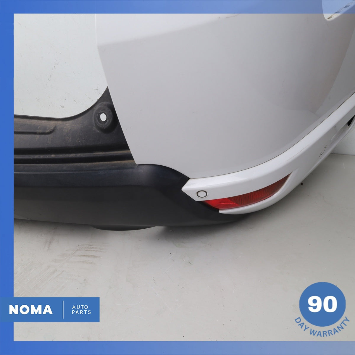 14-17 LR Range Rover Sport L494 HSE Rear Bumper Cover Panel Assembly White OEM - photo 3